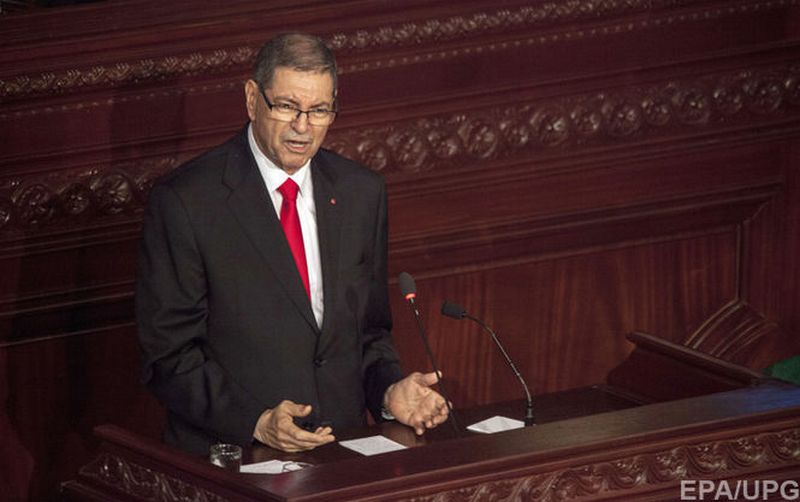 Парламент Туниса вынес вотум недоверия премьеру страны 1