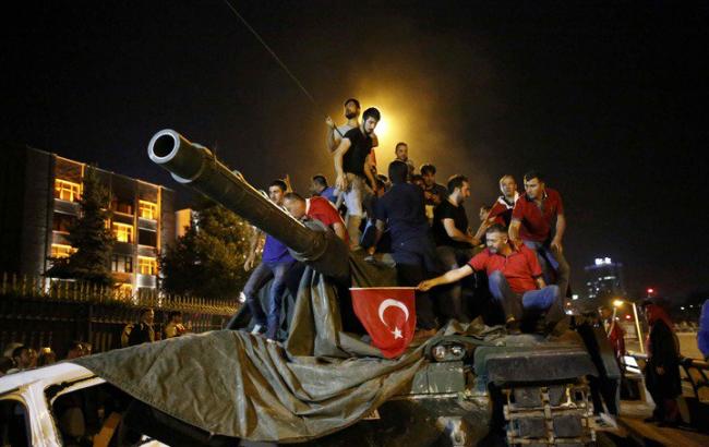 За планирование переворота в Турции задержаны 103 генерала и адмирала 1