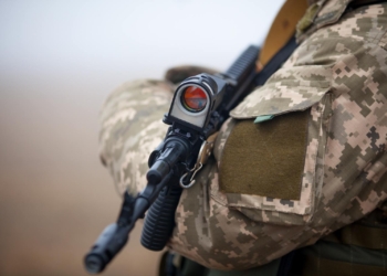 Скандал! Солдаты 93 ОМБр задержали за «пьянку» командиров собственной бригады