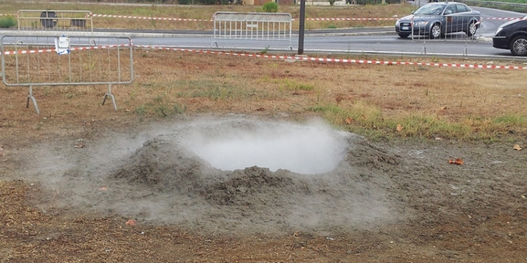 В околицах Рима просыпается вулкан