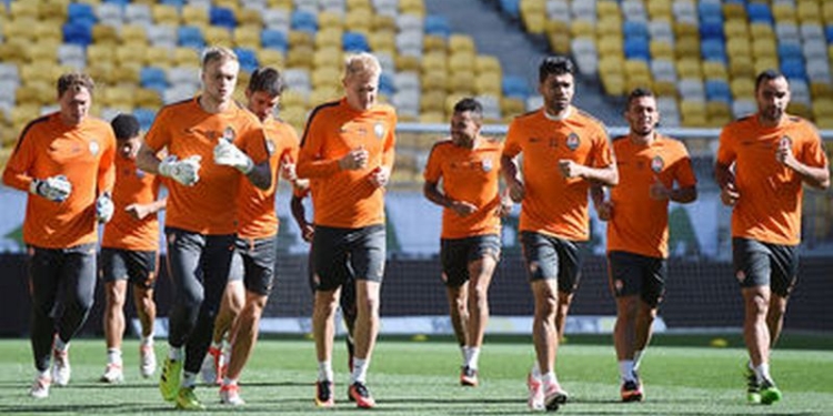 “Шахтер” пробился в групповой турнир Лиги Европы