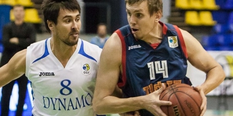 МБК “Николаев” подписал лучшего ребаундера чемпионата Украины