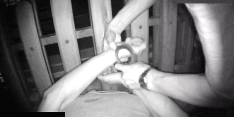 В Николаеве один потребовал у другого 20 грн. на пиво. А когда тот не дал, ударил его бутылкой