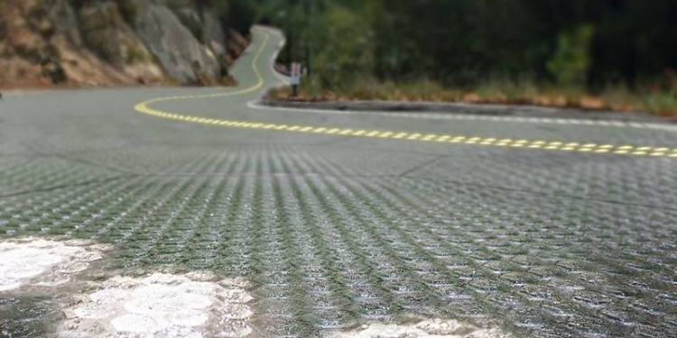 В США тестируют “дороги солнца”