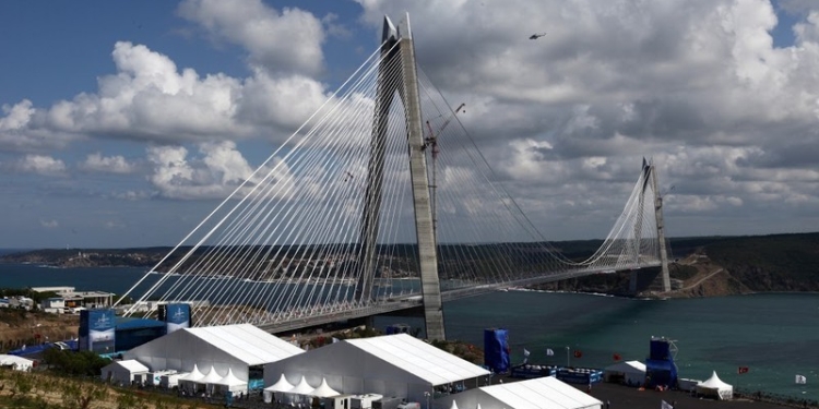 В Турции открыли самый широкий подвесной мост в мире – он обошёлся в $3 млрд.