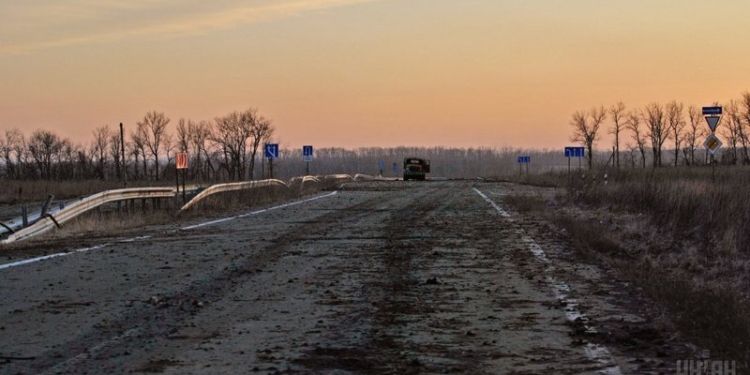 Для ремонта разрушенных войной дорог на Донбассе нужно 7 млрд.грн. – вице-премьер Кистион