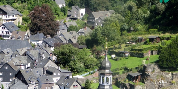 Голландские этюды. Деревня, ставшая туристическим центром