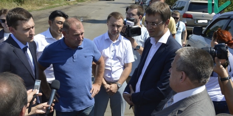 С “инспекторской” проверкой. Сегодня в Николаевской области – глава Мининфраструктуры Владимир Омелян