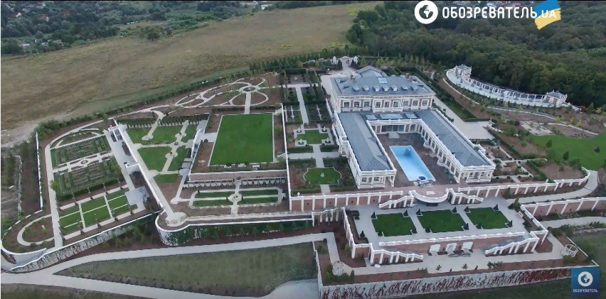 Еще один Герой Украины. Олигарх построил дворец на древнейшем памятнике археологии 2