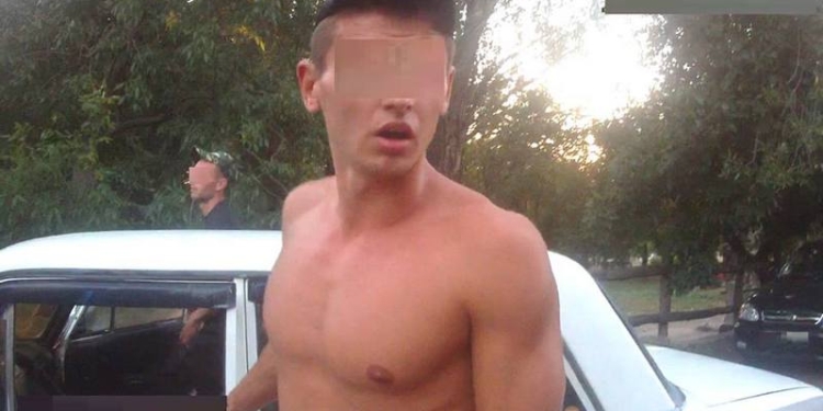 Гонка с преследованием: как патрульные в Николаеве задерживали двух николаевцев, которые подозреваются в угоне «копейки»