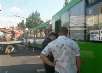 В Николаеве произошло ДТП с участием маршрутного такси