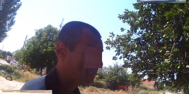 Наркоманы в Николаеве: на ул.Степной – со шприцом, а на ул.Шоссейной – с марихуаной