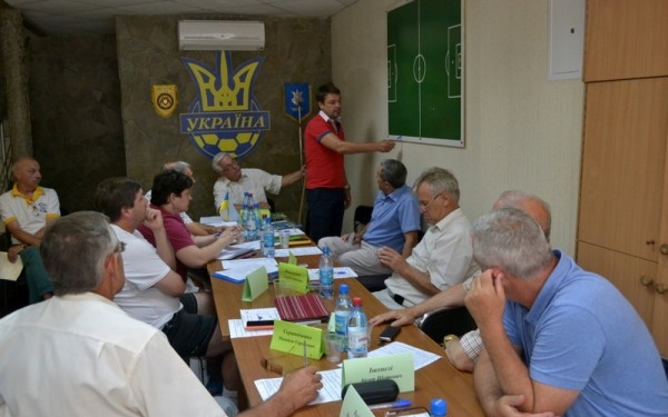 Чемпионат Николаевской области по футболу с 2017 года будут проводить по системе «осень-весна»