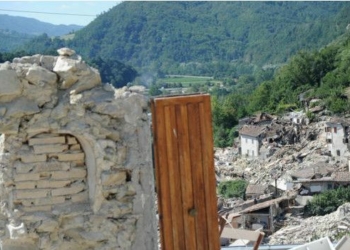 В центральной Италии объявлено чрезвычайное положение