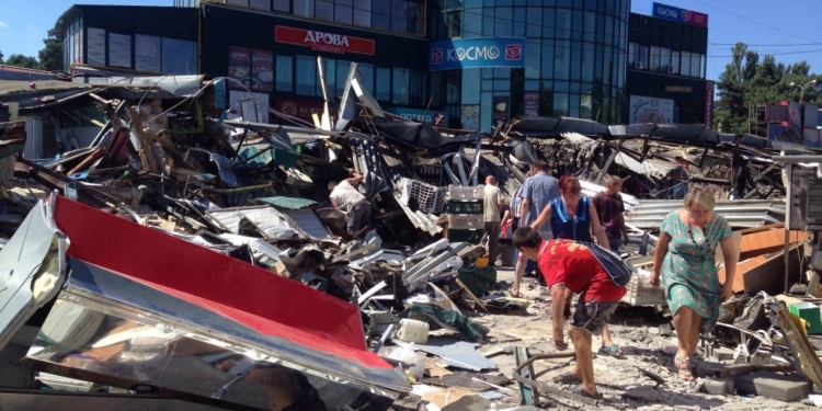 Бульдозеры разрушили без уведомления 20 МАФов в Киеве