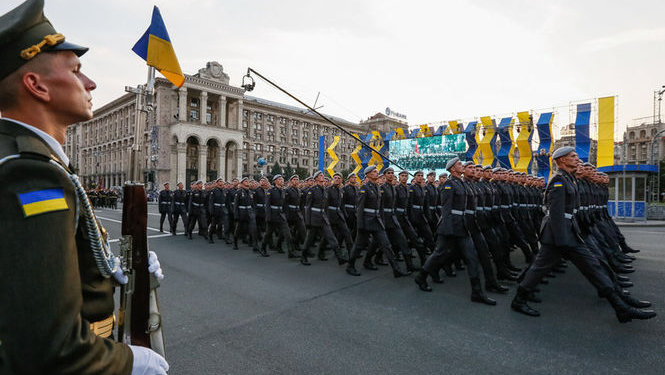 Военный парад в центре Киева. Онлайн-трансляция