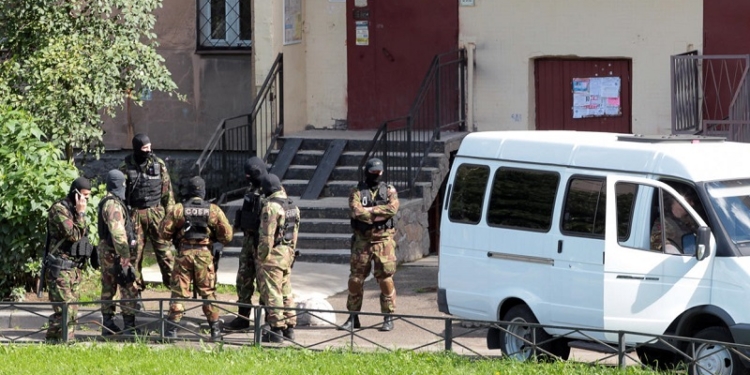 Силовики РФ штурмовали тррористов. Все о стрельбе и взрывах в Санкт-Петербурге