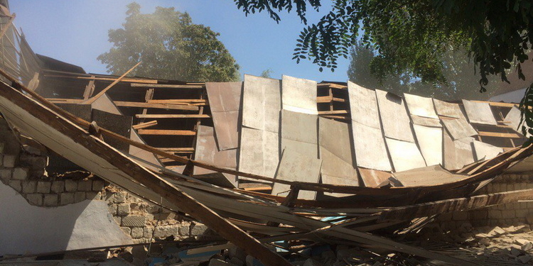 Почему рухнула крыша, и что будет со зданием спортзала вечерней школы в Николаеве