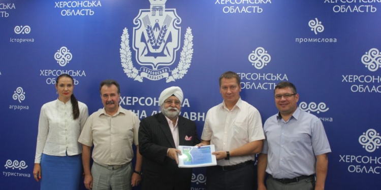 Радуемся за соседей. Индия готова начать выпуск электробусов в Херсоне