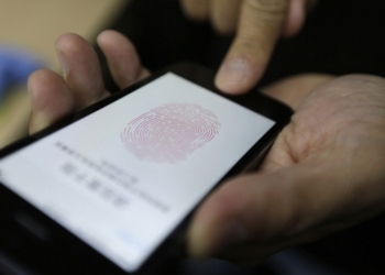 Apple запатентовала технологию задержания воров с помощью сканера отпечатков пальцев