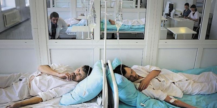 В больницах Николаевщины необходимо “оптимизировать” 1086 коек до конца года