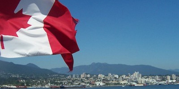 В Канаде генконсульство России выставили на улицу