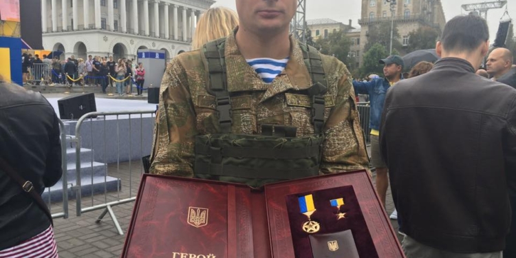 “Будь, как Валера”! Герой Украины – командир роты снайперов 79-й бригады Валерий Чибинеев