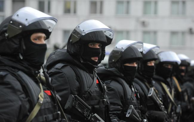 ФСБ опубликовала видео изъятого оружия в ходе "предотвращения терактов" в Крыму 1
