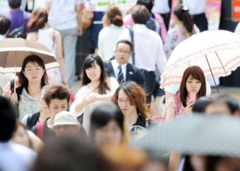 Из-за аномальной жары в Японии госпитализировали почти 700 человек