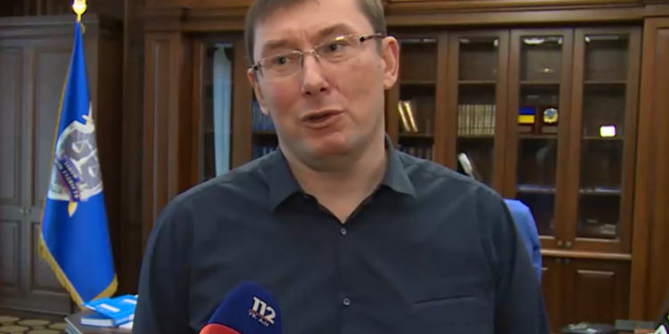 Луценко заявляет, что в деле о незаконной прослушке больше вопросов к СБУ, чем к НАБУ
