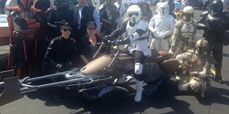 В США создали копию летающего мотоцикла из «Звёздных войн»