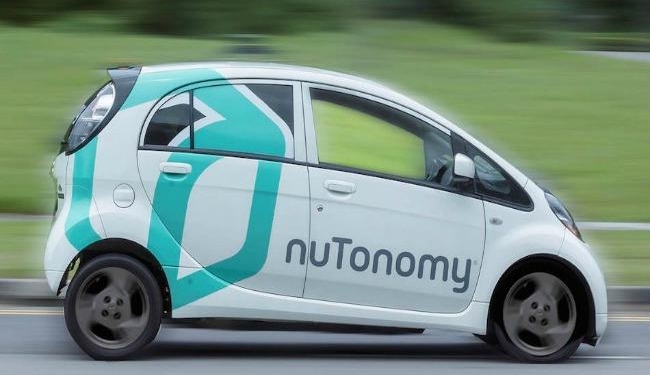 В Сингапуре запустили первое в мире беспилотное такси