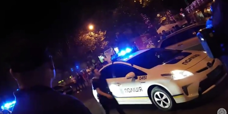 Глава патрульной полиции о ситуации в Николаеве: Это стыд и срам, экипажи, которые там присутствовали, будут уволены вместе с командиром