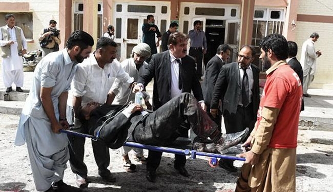 В Пакистане взорвали больницу. Больше 30 погибших, много раненых