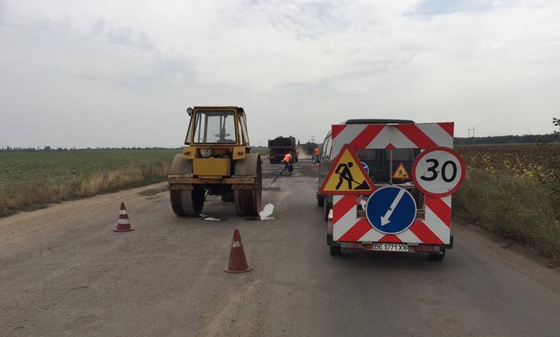 Подряды на ремонт 14 км трассы Н-11 на Николаевщине разделили между броварскими и беларускими дорожниками 1
