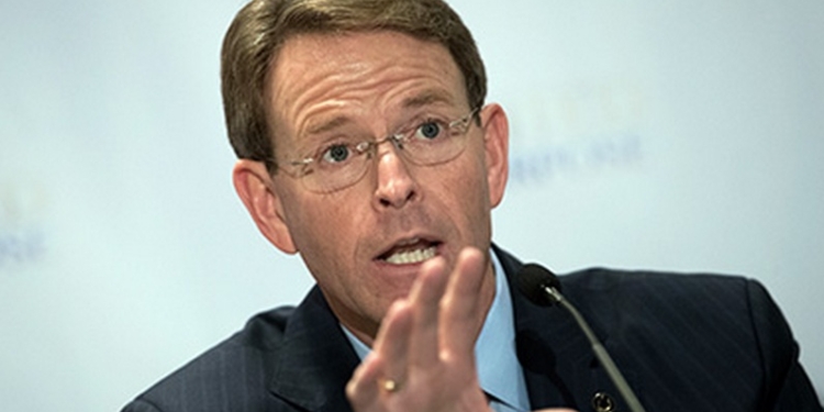 Как то неудобно получилось: дом проповедника, называвшего природные катастрофы карой для геев, уничтожил потоп