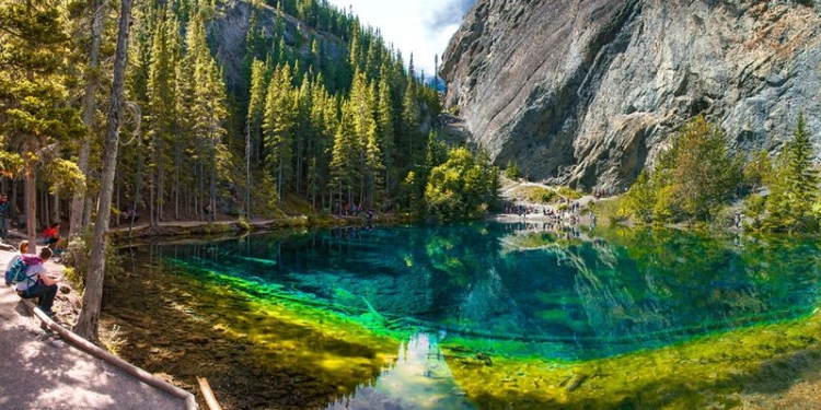 «Обменяйте меня на мешок канадской пшеницы»: после таких фото захочется махнуть в Канаду