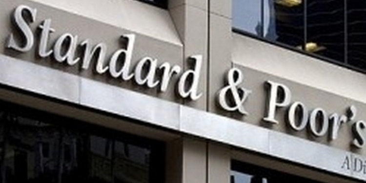 S&P понизило рейтинг Киева до дефолтного