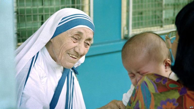 Сегодня в Ватикане канонизируют мать Терезу 1