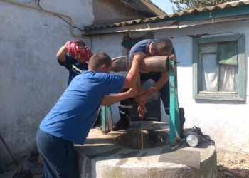 Трагические случаи на Николаевщине: в колодец упала 76-летняя женщина, а 38-летнего мужчину засыпало грунтом