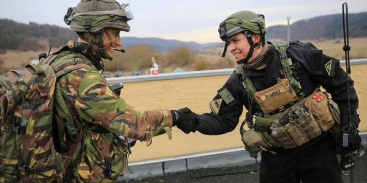 Американцы разработали бинт нового поколения для раненых солдат – он увеличивает шансы на выживание даже после тяжёлых ранений