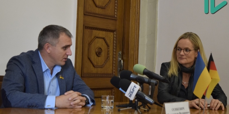 «Николаев должен стать университетской Меккой Украины» – Сенкевич не видит в развитии портовой инфраструктуры больших бонусов для города