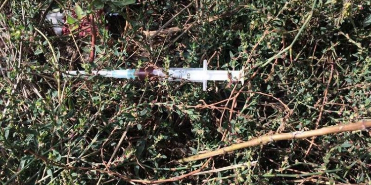 Патрульные в Николаеве задержали нескольких горожан, которых малознакомые люди «угостили» наркотиками