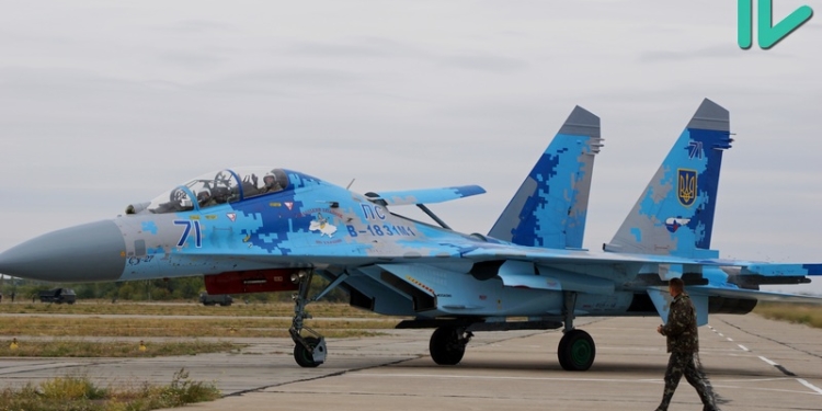 С Мальты в Украину: в Николаеве приземлились пилоты, представлявшие нашу страну  на Malta International Airshow-2016