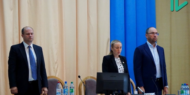 Внеочередная сессия Николаевского облсовета: первое электронное голосование, ремонт дорог и «смена власти» на ОКП «Николаевоблтеплоэнерго»