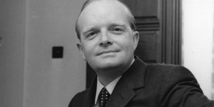 Прах автора “Завтрака у Тиффани” продали за $45000 на аукционе