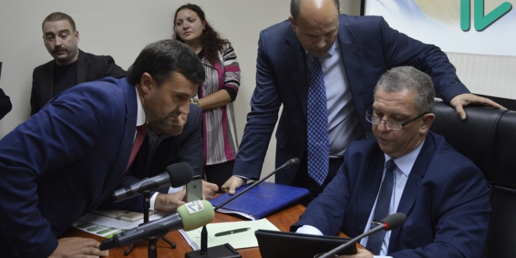 Проблему дефицита ПФ будут решать не поднятием пенсионного возраста, а расширением базы ЕСВ и детенизацией экономики, – министр соцполитики о третьем транше МВФ