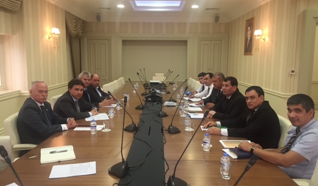 Украина хочет строить мосты. В Туркмении