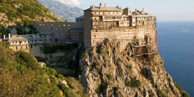 В Киев приехали Афонские монахи – поклониться мощам