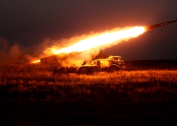 Украина провела учебные стрельбы системы “Ураган”